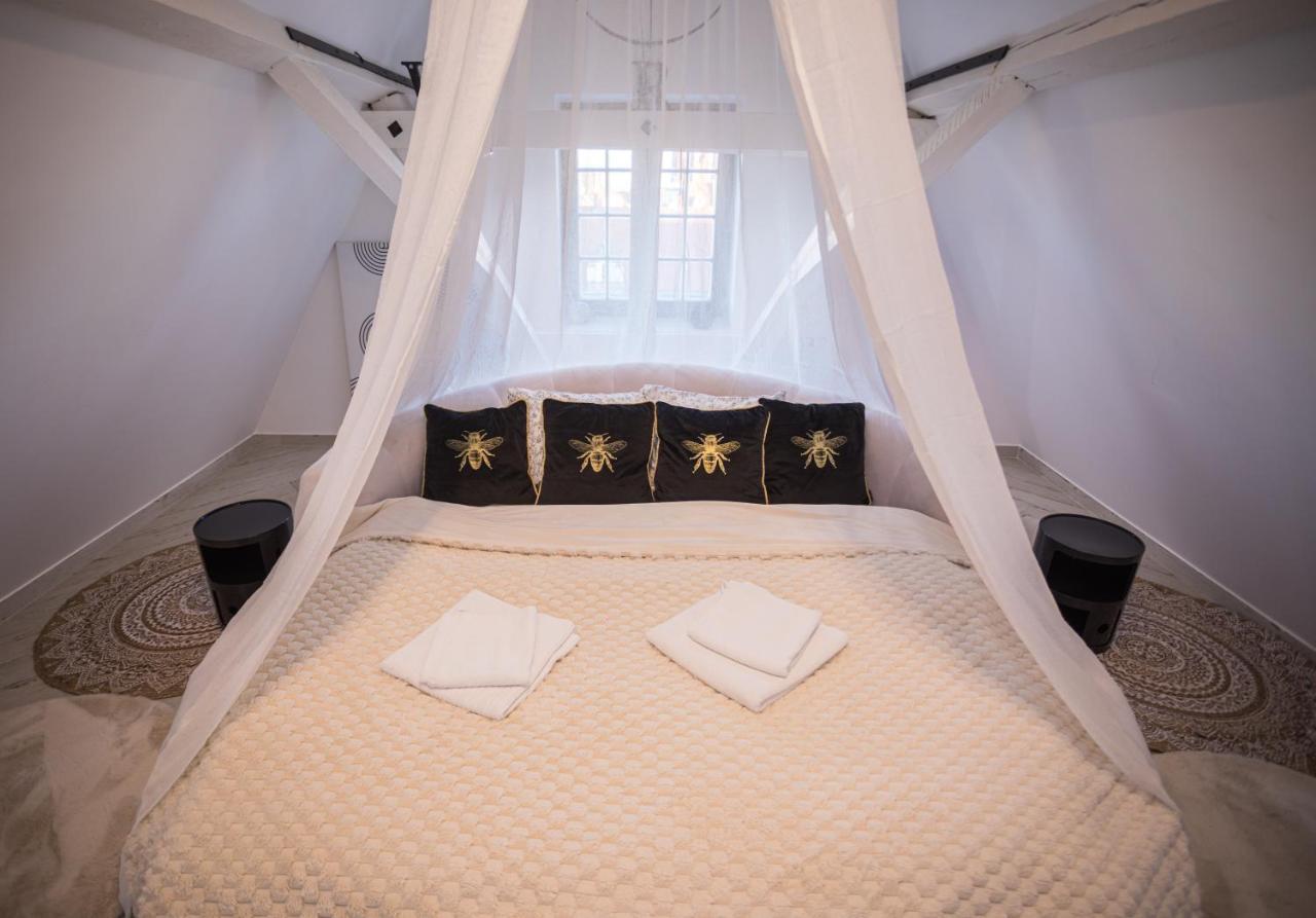 Appartement Magiczne Gniazdko Na Samym Rynku à Wrocław Extérieur photo