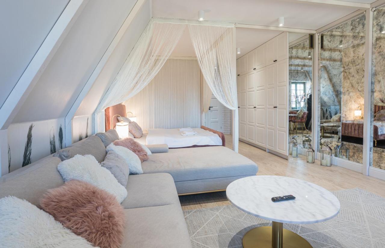 Appartement Magiczne Gniazdko Na Samym Rynku à Wrocław Extérieur photo