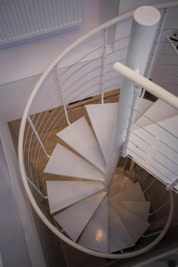 Appartement Magiczne Gniazdko Na Samym Rynku à Wrocław Extérieur photo